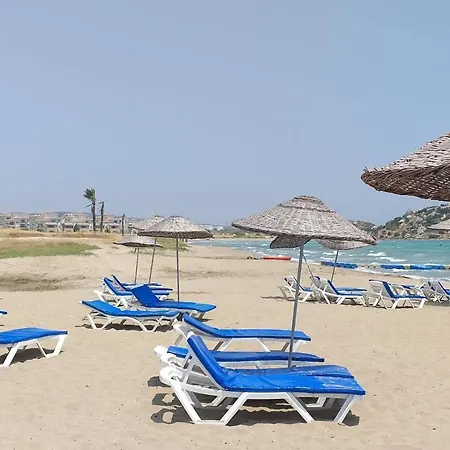 Jade F Bl. Zemin D - 6 Apartment *