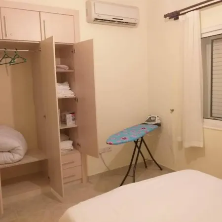 Jade F Bl. Zemin D - 6 Apartment *