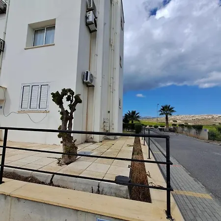 Appartement Jade F Bl. Zemin D - 6 *